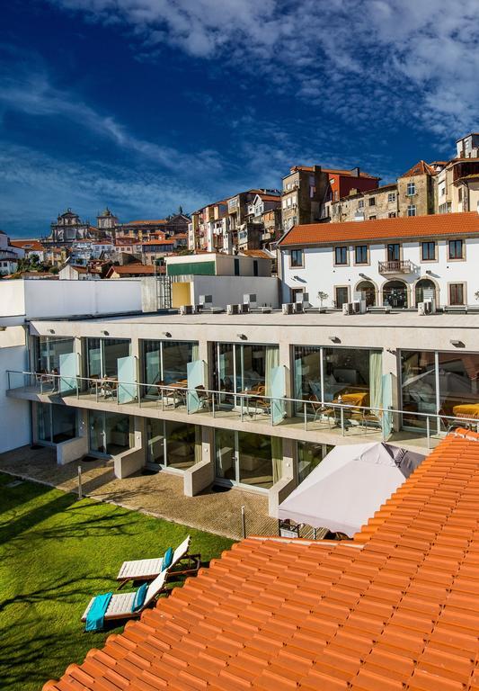 Vitoria Village