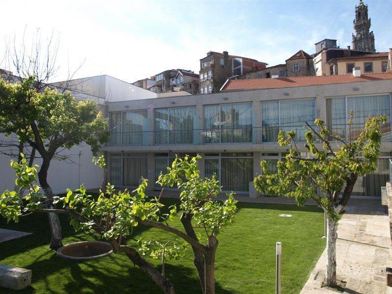 Vitoria Village Aparthotel Porto